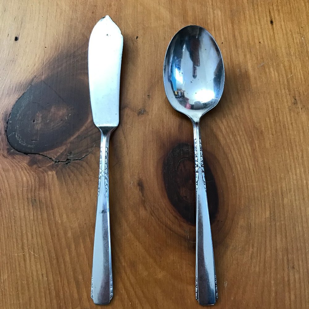 Oneida Silverplate Butter Knife and Spoon